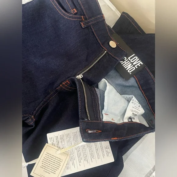 NWT LOVE MOSCHINO Mid-rise slim-leg dark denim jeans Size 26 - Picture 10 of 15